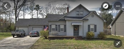 Building Photo - 1090 Brown Ave