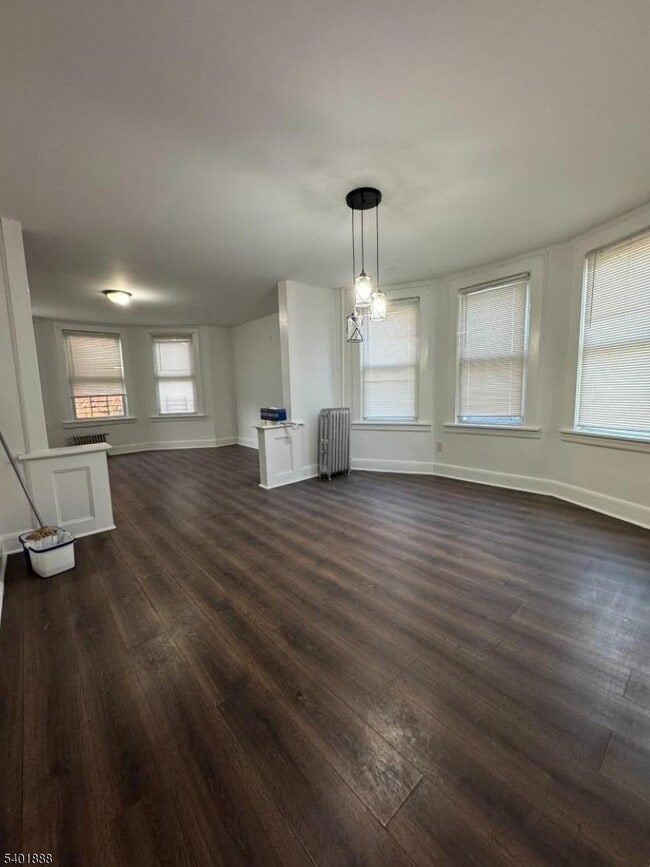 Building Photo - 107 Melville Pl