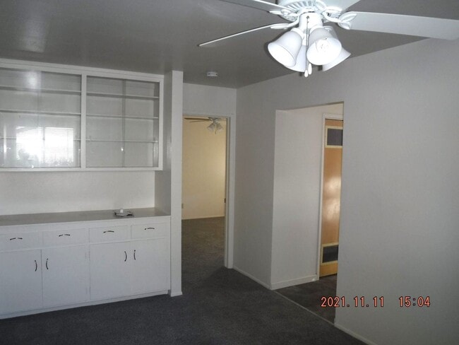 Building Photo - 2465/2475 Pillsbury Road (Duplex)
