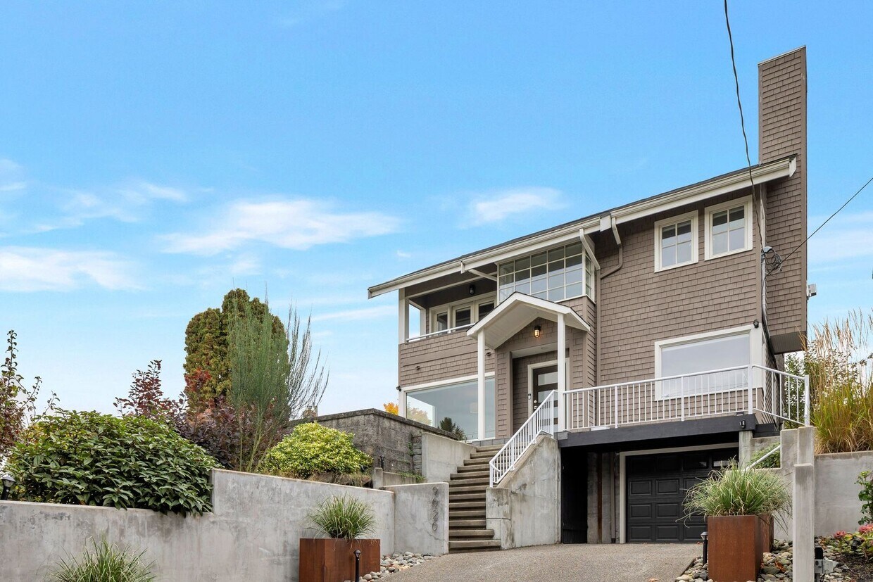 9020 26th Ave NW, Seattle, WA 98117 House Rental in Seattle, WA