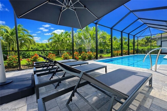 Building Photo - 14 Willoughby Dr