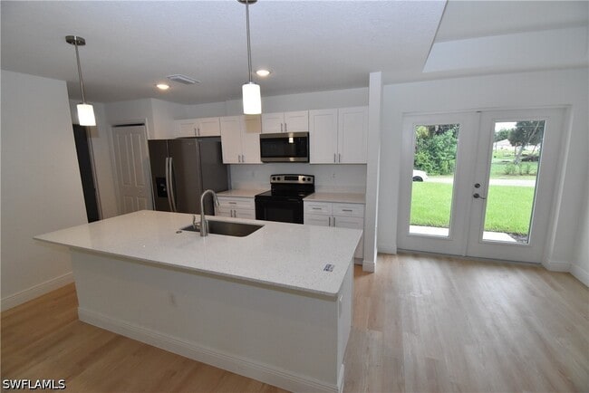 Building Photo - 4668 Addley Ave