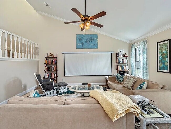 Foto del edificio - 1225 Quail Lake Blvd