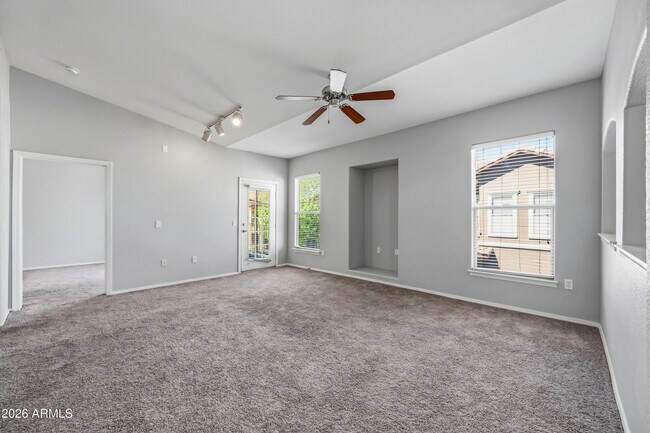 Foto del edificio - 14250 W Wigwam Blvd