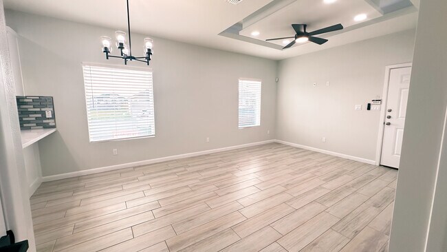 Foto del edificio - 804 N Woodson Ave