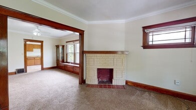Building Photo - 1285 Cranford Ave