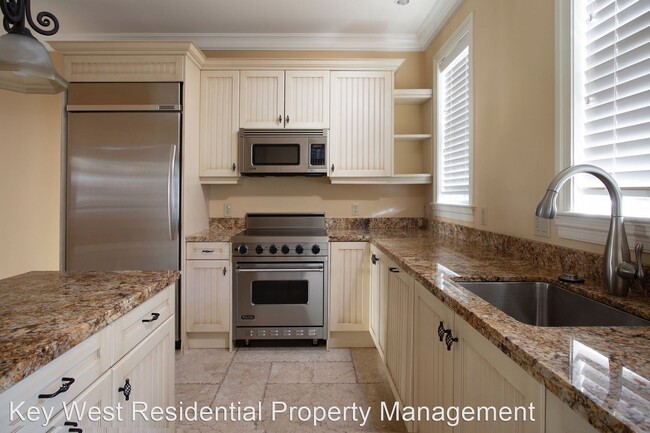 Foto del edificio - 2 br, 2.5 bath House - 218 Front Street