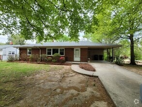 Building Photo - 1505 Carolina St