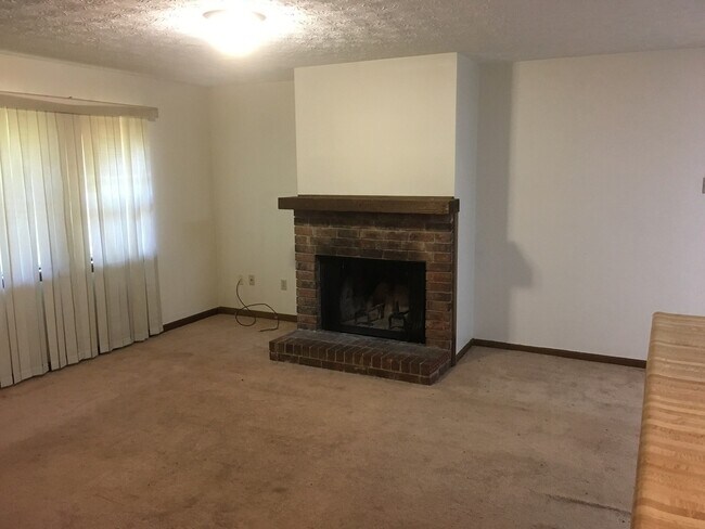 Foto del edificio - 117-117 Bayberry Ct