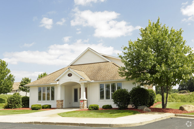 Office - Edgewater Apartment Homes