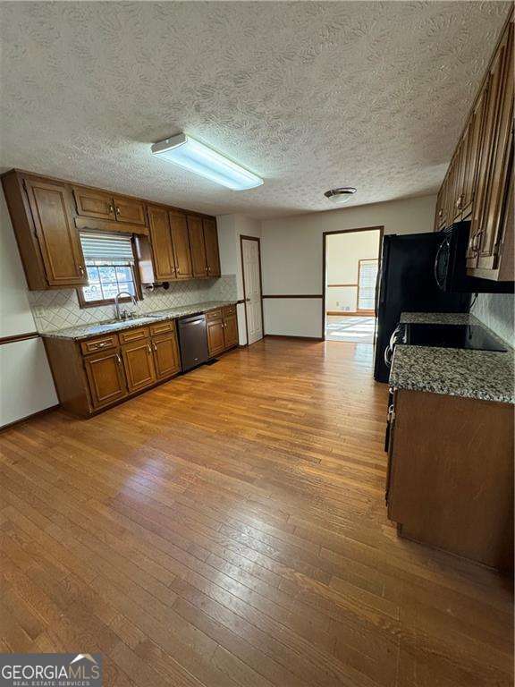 Foto del edificio - 910 Thousand Oaks Dr