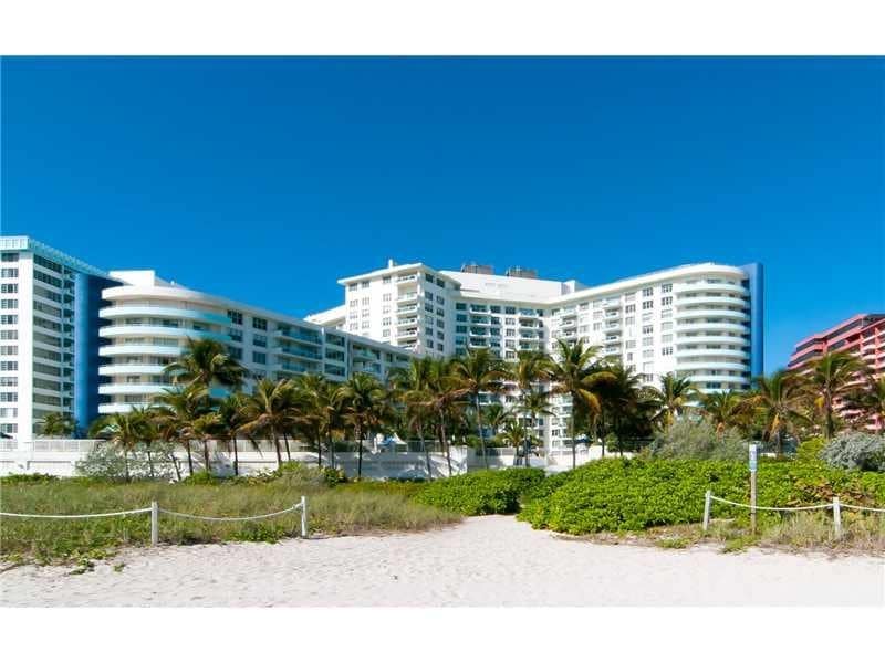 Primary Photo - 5151 Collins Ave