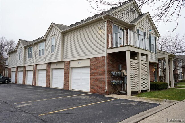 Building Photo - 44036 Rushcliffe Dr