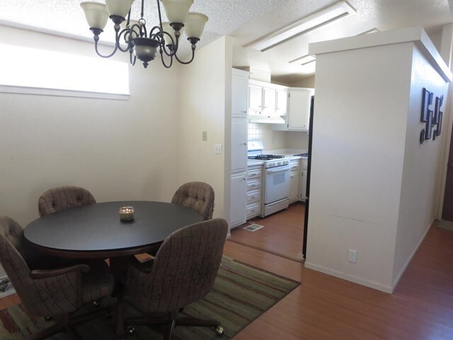 Foto del edificio - 22241 Nisqually Rd