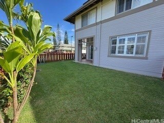Foto del edificio - 95-1063 Kuauli Street Unit 14