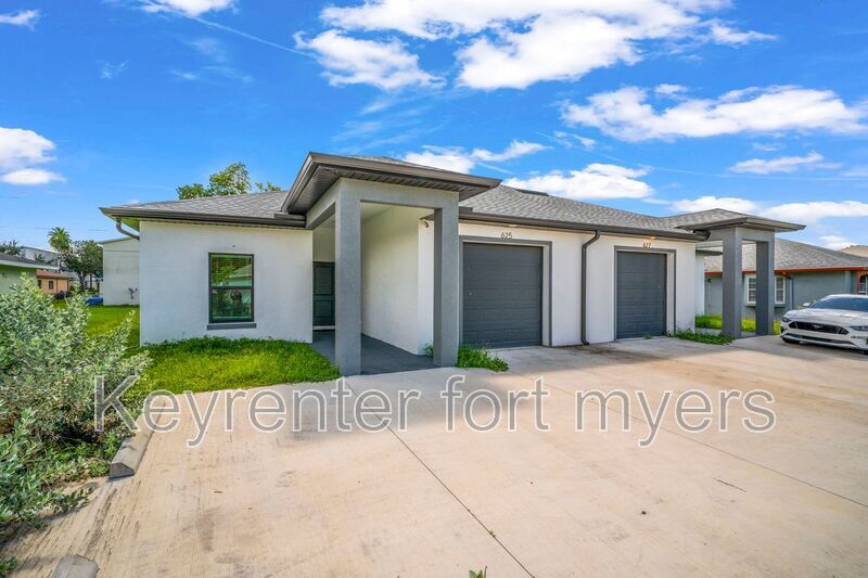 Photo - 625 SE 13TH Pl