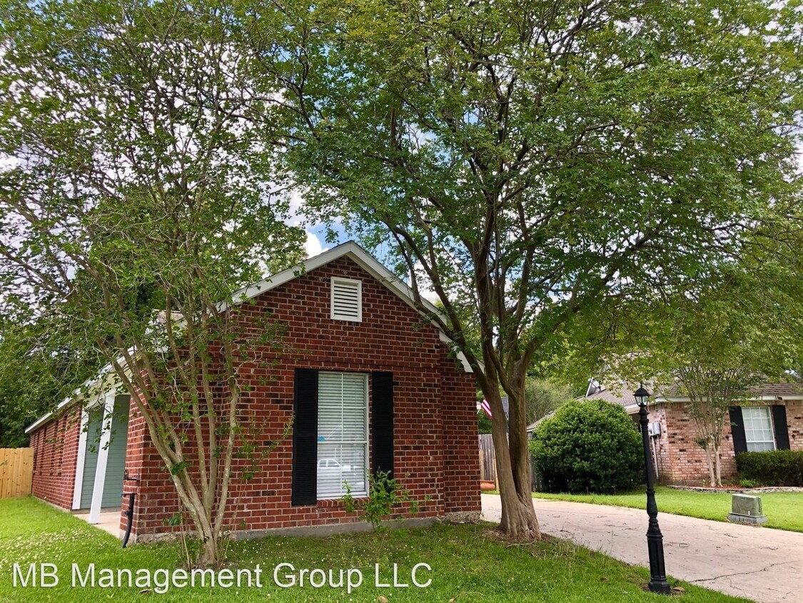 Building Photo - 3 br, 2 bath House - 522 Fawn Lake Drive