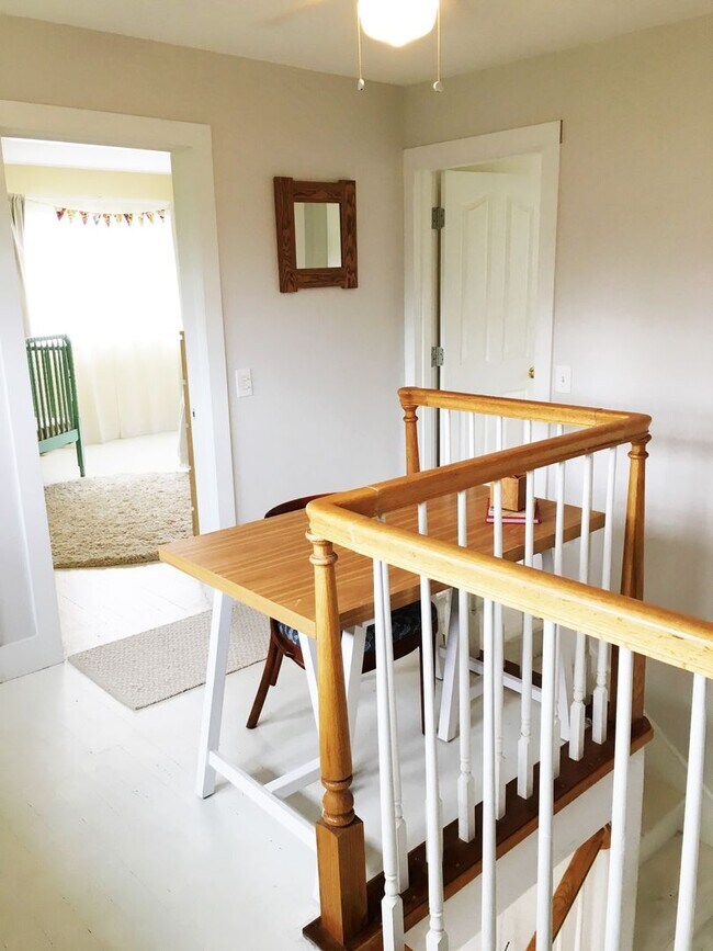 Foto del edificio - Gorgeous Portland 3 Bedroom Bungalow w/Dou...