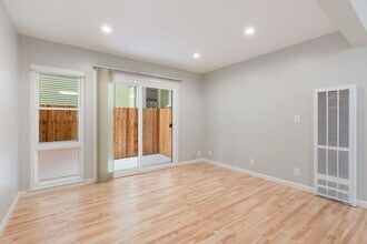 Building Photo - 450 Alcatraz Ave