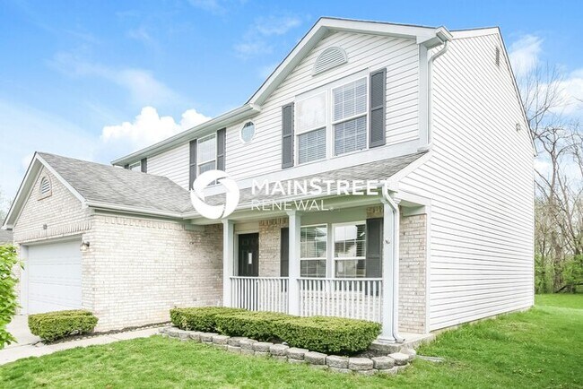 Foto del edificio - 4 Bedroom Pet-Friendly Home in Indianapolis, IN with Main Street Renewal