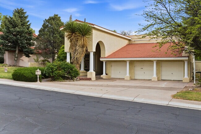 Foto del edificio - 9706 Tanoan Dr NE