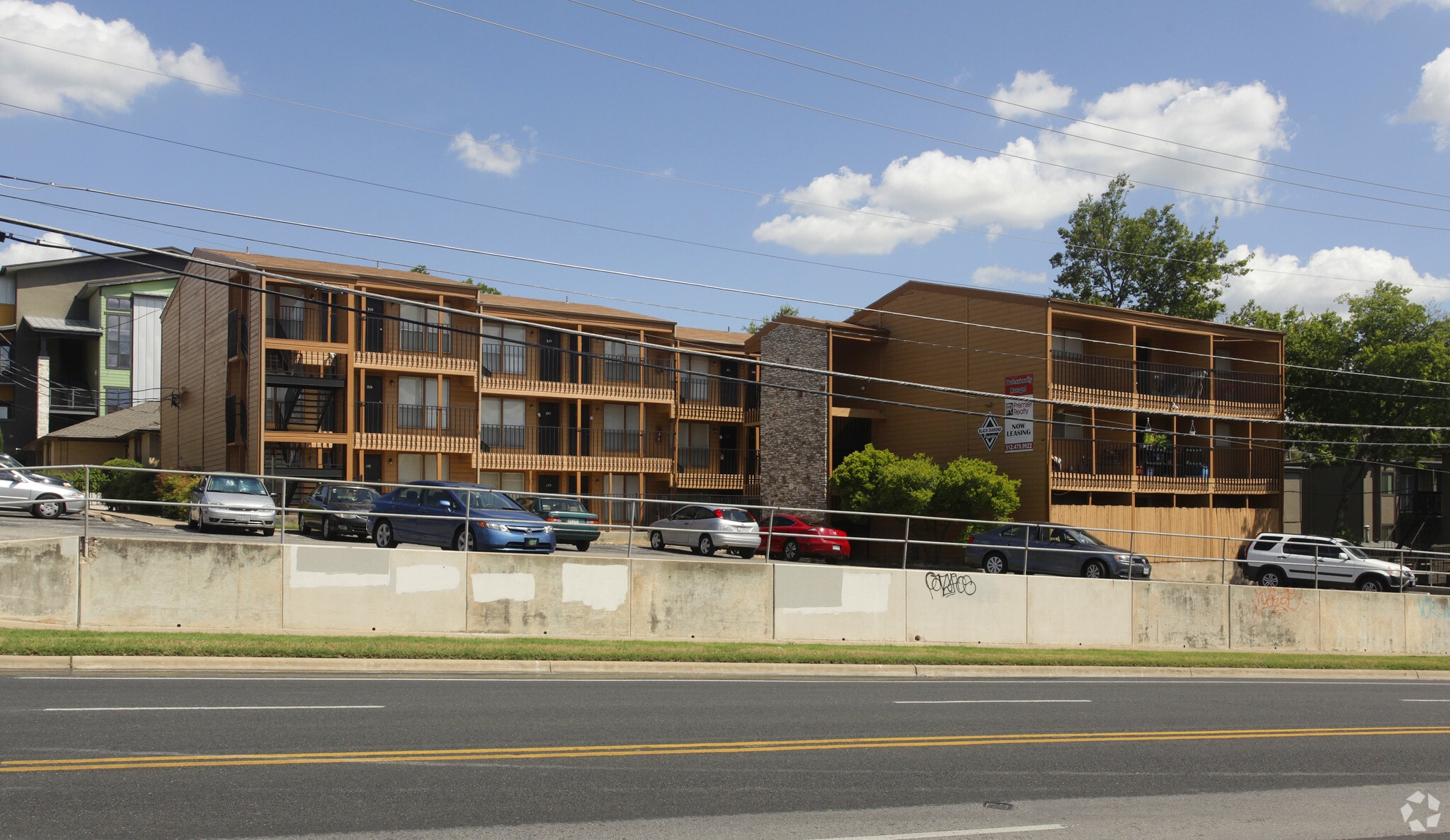 Black Diamond Apartments