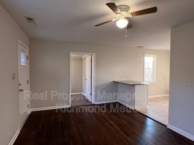 Foto del edificio - 4608 Eastover Ave