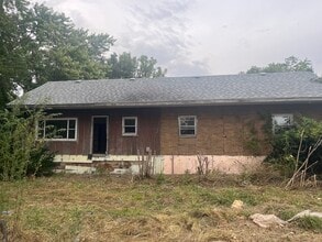 Building Photo - 1896 County Rd 1850 N