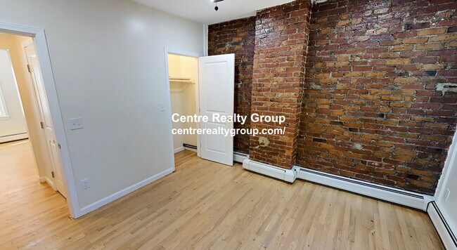 Building Photo - 50 Cameron St