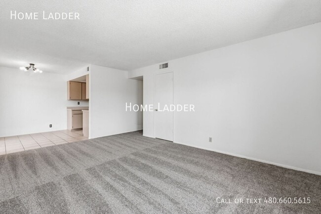 Building Photo - 4917 N 73rd St
