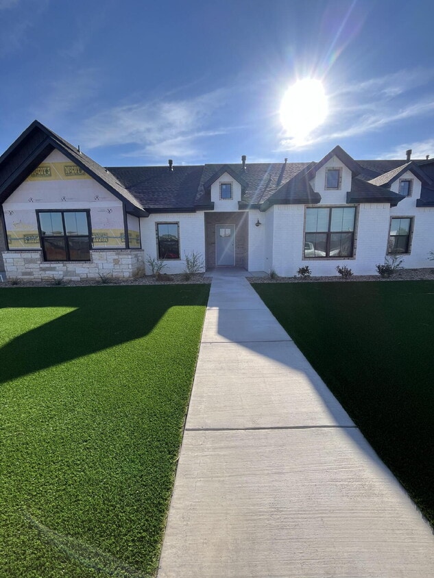 Primary Photo - Brand new townhomes in Abbey Glen!
