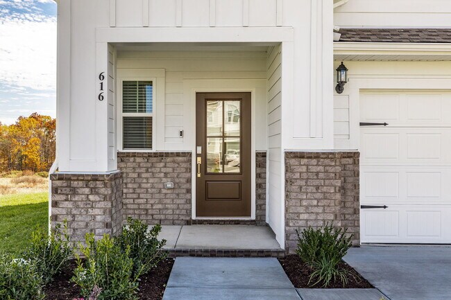 Foto del edificio - 616 Emerson Ln