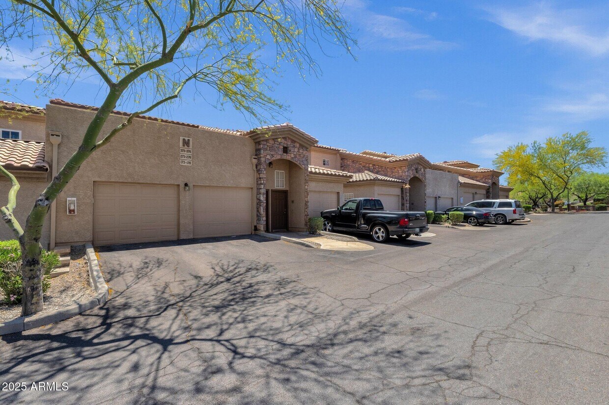 Foto principal - 13700 N Fountain Hills Blvd