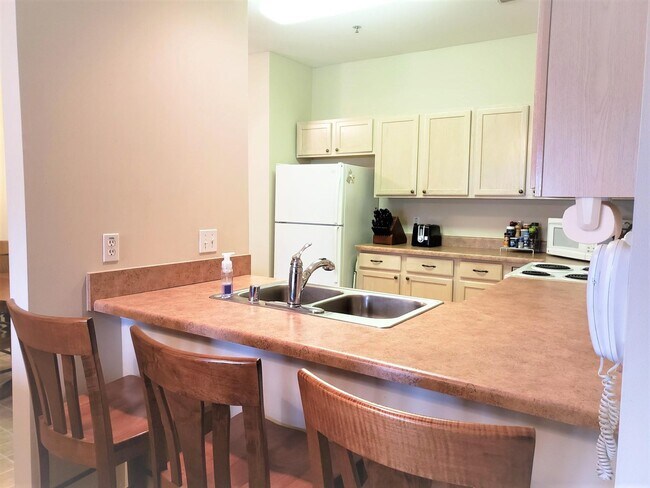 Foto del edificio - 4752 S Forest Point Blvd