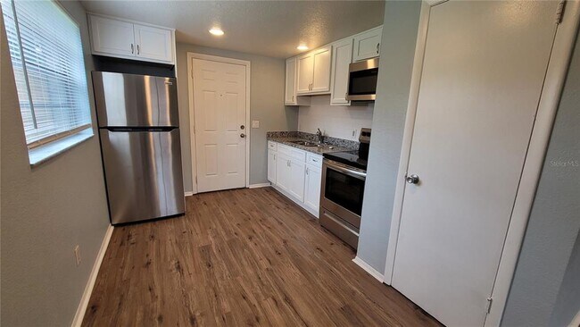 Foto del edificio - 9406 Eastfield Rd