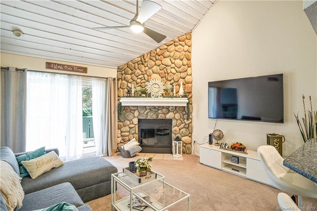 Building Photo - 5 Spyglass Cir