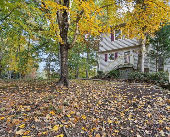 Foto del edificio - 3-Bed Spacious End Unit Townhouse