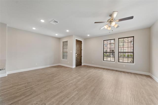 Foto del edificio - 4724 Ladrillo Ln