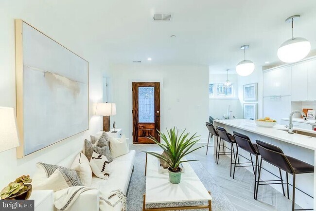 Foto del edificio - 1825 13th St NW