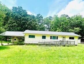 Building Photo - 7835 Rosemary Cir