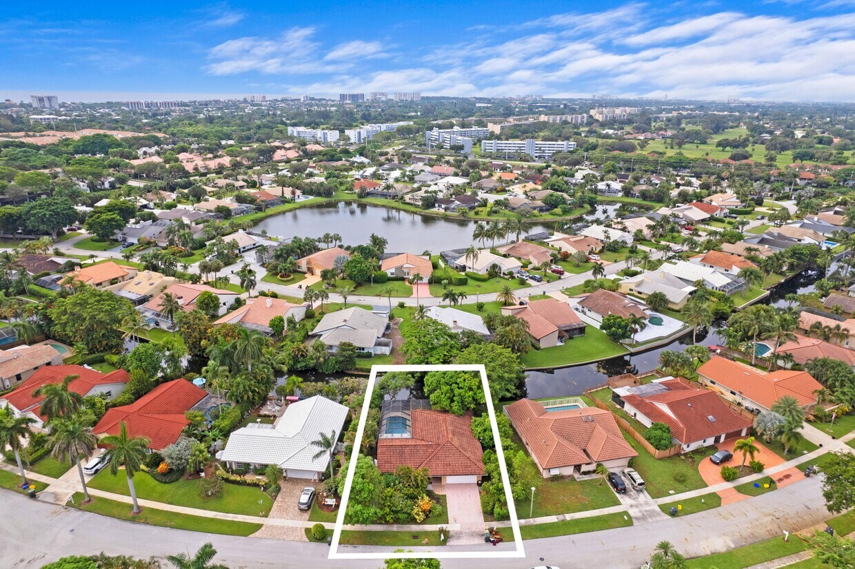 Foto principal - 7160 NW 4th Ave