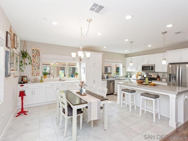 Building Photo - 1575 Fortaleza Way