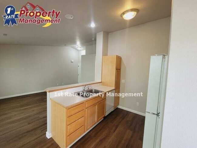 Foto del edificio - 10198 W Garverdale Ln