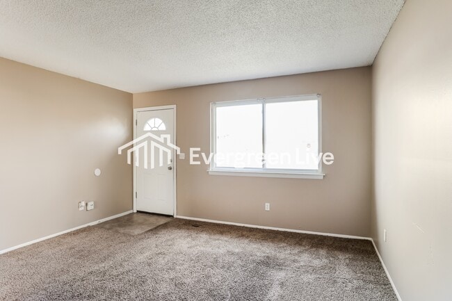 Foto del edificio - 5427 Carbondale Dr