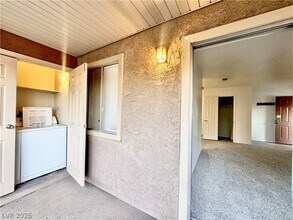 Building Photo - 5000 Indian River Dr