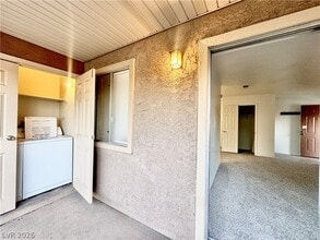Building Photo - 5000 Indian River Dr