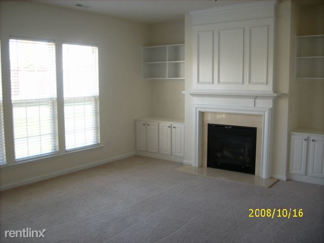 Building Photo - 4 br, 2.5 bath House - 7740 Jackson Dane Dr
