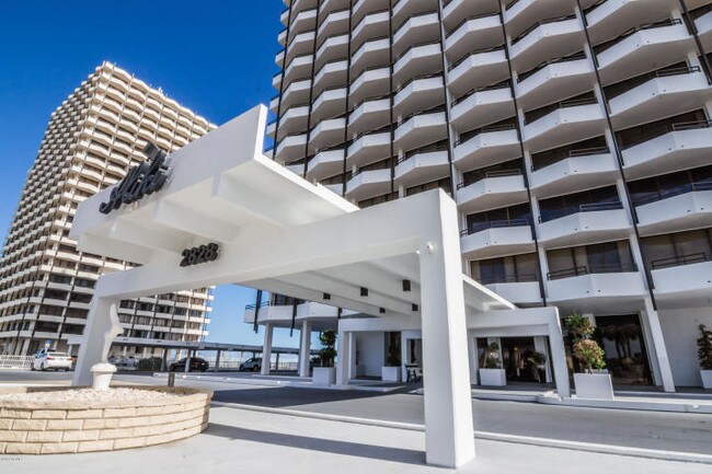 Foto del edificio - 2828 N Atlantic Ave