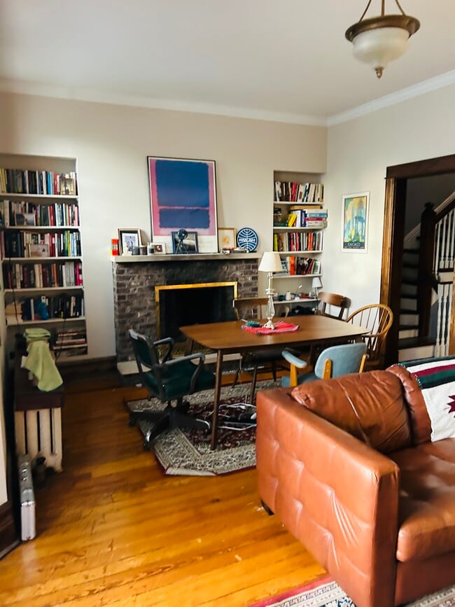 Foto del edificio - 5429 S Blackstone Ave