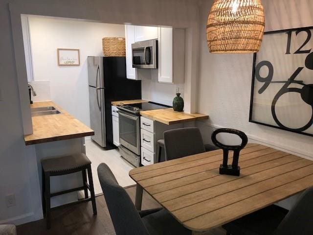 Building Photo - 7409 Shadow Hill Dr